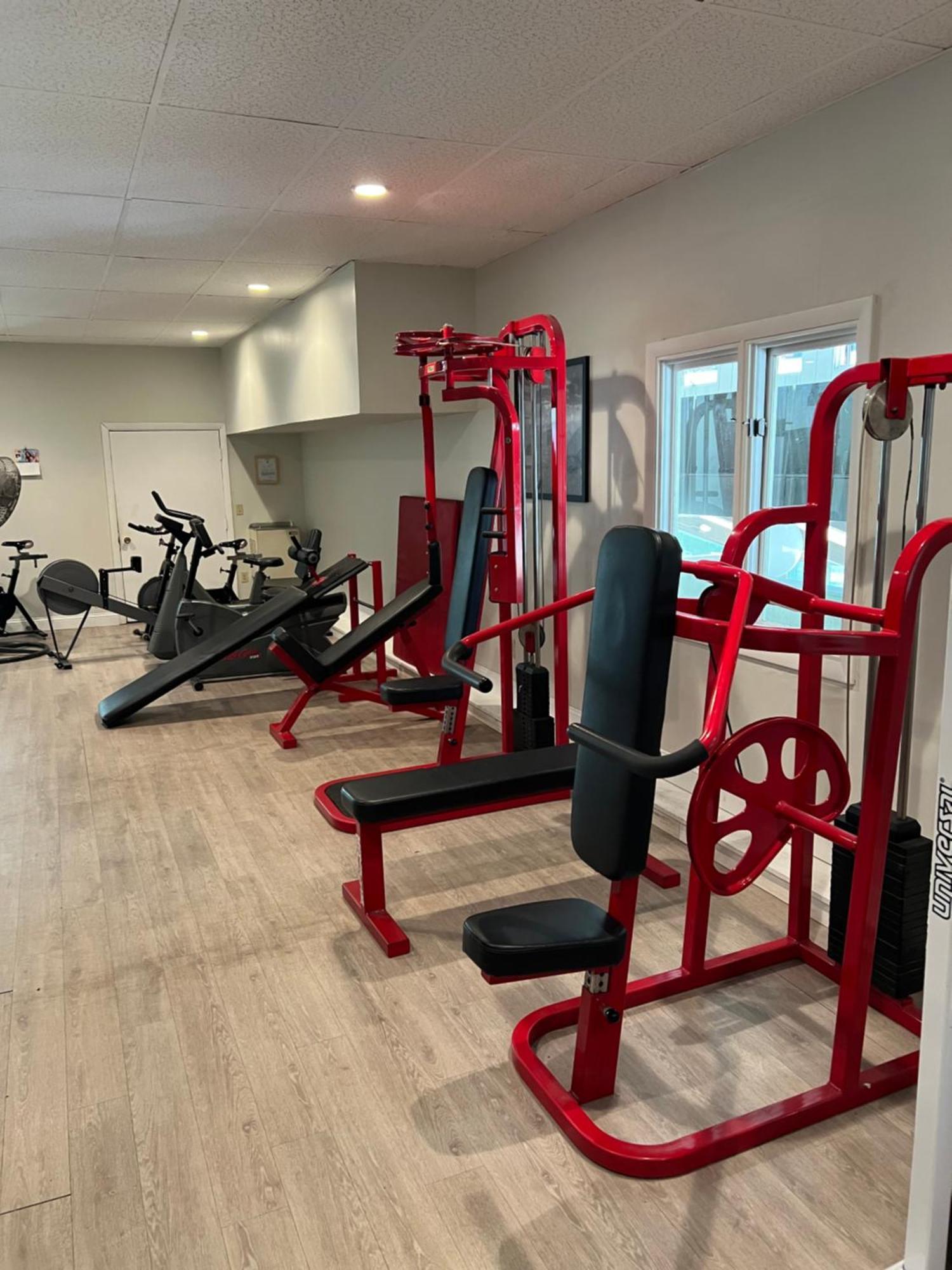 Town & Country Inn & Resort Gorham Bagian luar foto